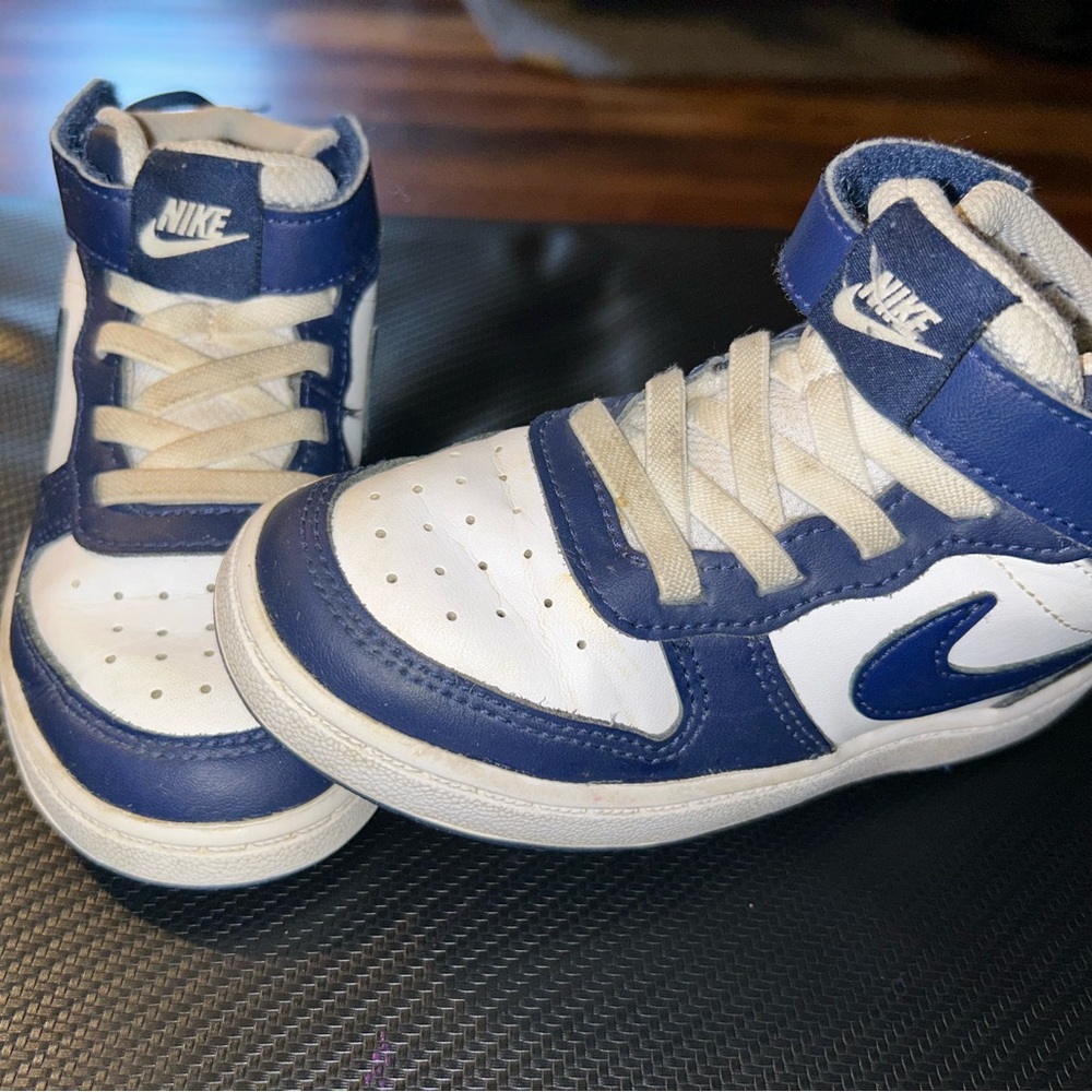 Nike Blue and White Sneakers Classic Design